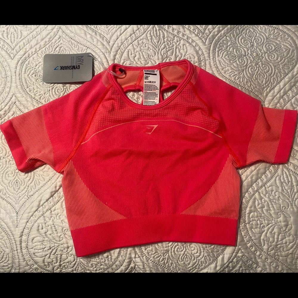 NWT GYMSHARK Ultra Seamless Crop Top- Neon Pink